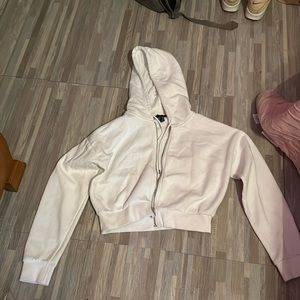 white cropped zip up from forever 21
